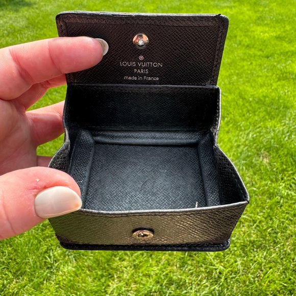 Louis Vuitton Black Textured Card Holder - Picture 1 of 8